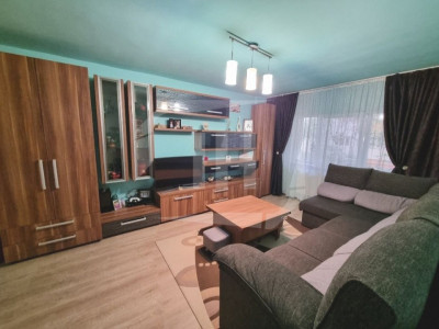 Apartament cu 3 camere, decomandat, zona strazii Dunarii