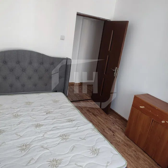 Apartament 3 camere, parcare, Zona Aleea Vidraru, MĂNĂȘTUR