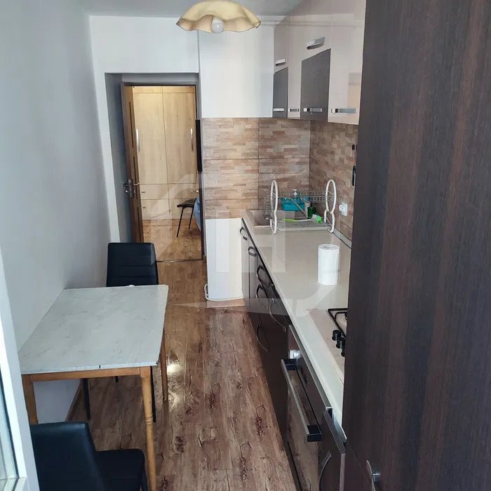 Apartament 3 camere, parcare, Zona Aleea Vidraru, MĂNĂȘTUR