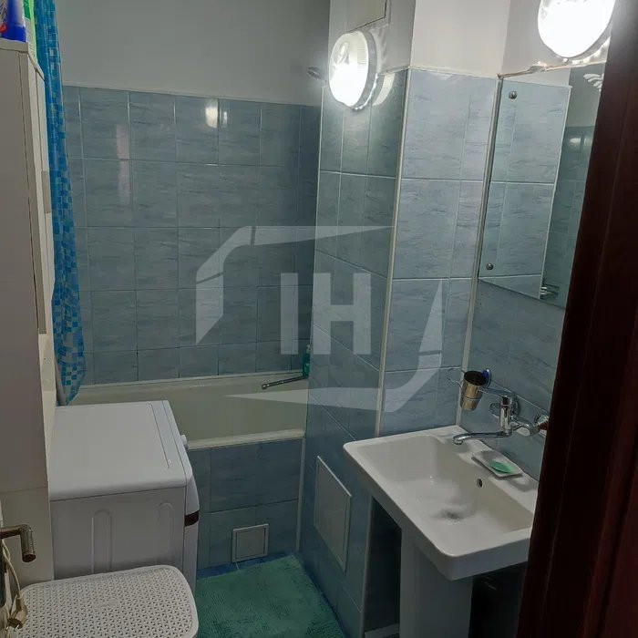 Apartament 3 camere, parcare, Zona Aleea Vidraru, MĂNĂȘTUR