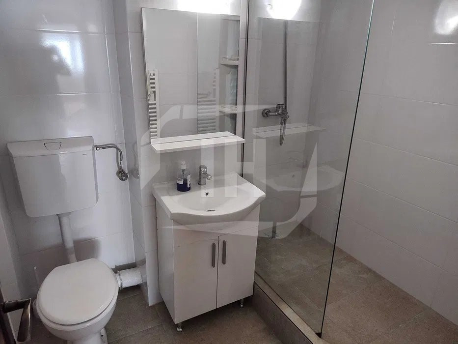 Apartament 3 camere, decomandat, 2 băi, 2 balcoane, Zona Calea Dorobanților