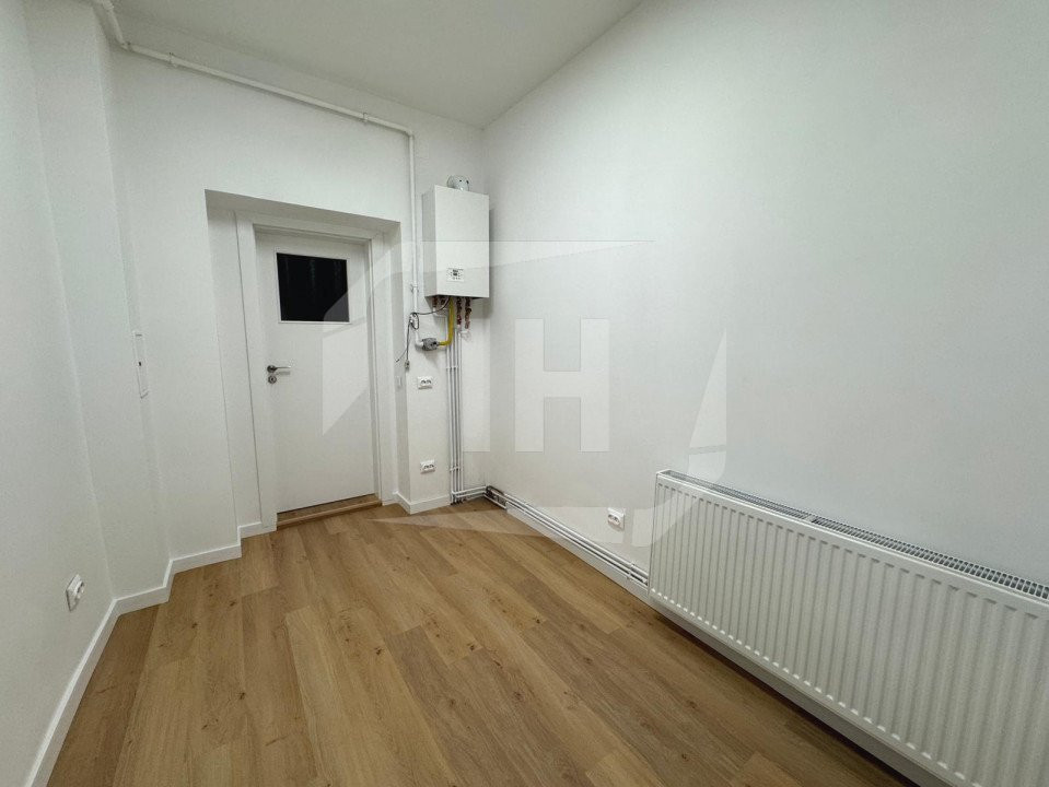 Apartament cu 2 camere, renovat complet, CENTRU