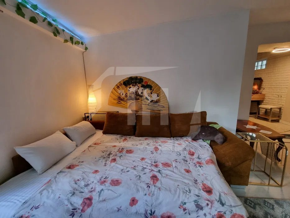 Apartament o cameră, 40 mp, curte, terasă, parcare, GRUIA