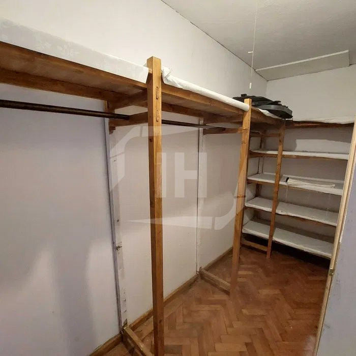 APARTAMENT 3 CAMERE, LA CASĂ, CURTE+ GRĂDINĂ, PARCARE, DÂMBUL ROTUND