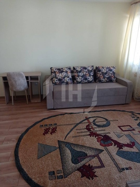 Apartament 2 camere, decomandat, ZONA ROMUL LADEA