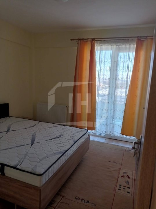 Apartament 2 camere, decomandat, ZONA ROMUL LADEA