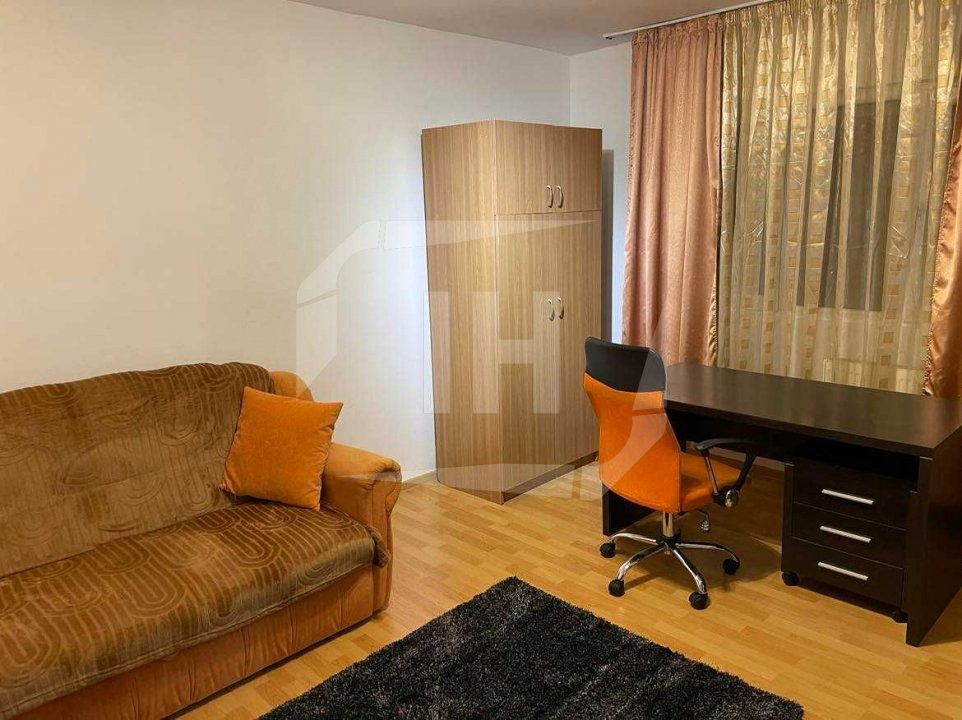 Apartament cu 2 camere decomandat, zona Piata Marasti