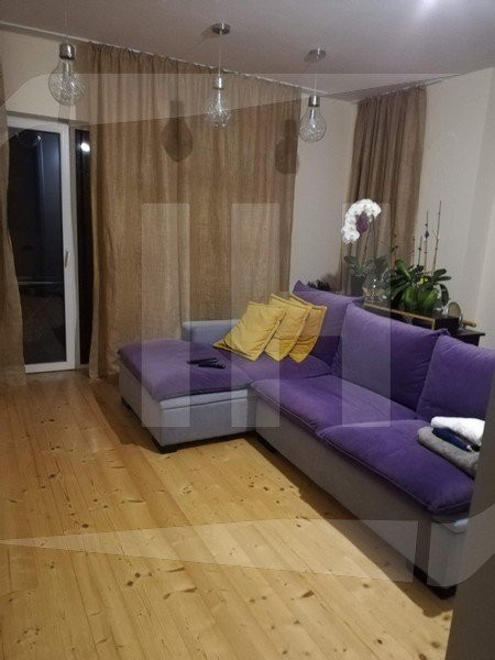 Apartament 3 camere , terasa, zona strazii Campului