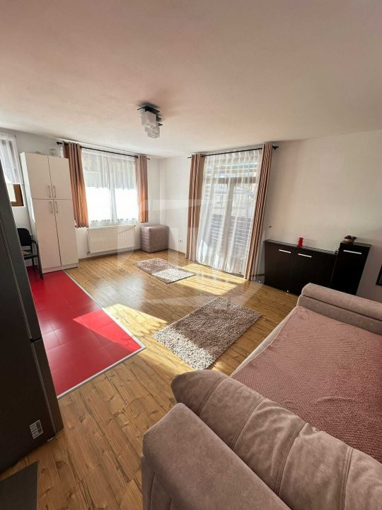 Apartament cu 2 camere, parcare, zona Campului