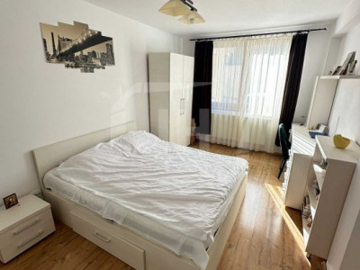 Apartament cu 2 camere, parcare, zona Campului