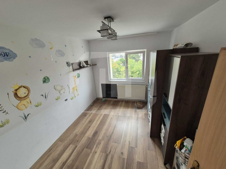 Apartament cu 3 camere, decomandat, zona Kaufland/ Marasti