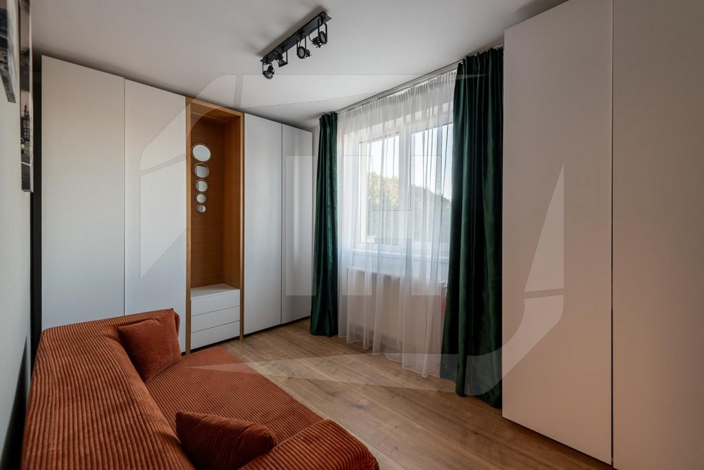 Apartament 3 camere finisaje premium, parcare subterana, boxa