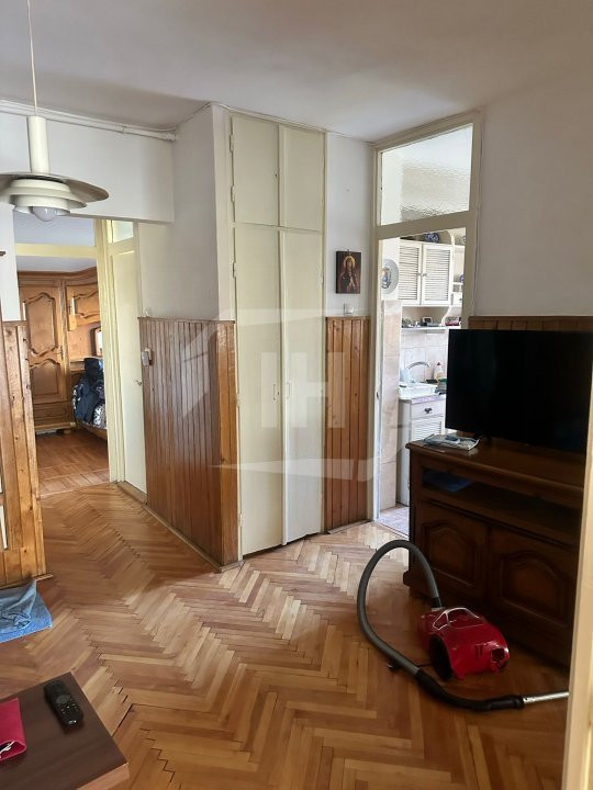 Apartament cu 3 camere, etaj 2 , 76 mp, zona Nicolae Titulescu