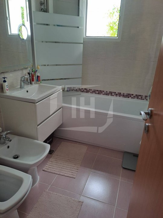 Apartament 3 camere, 2 bai, 2 balcoane, etaj 3, la cheie in Marasti!