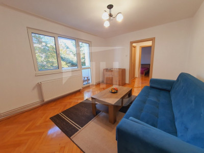 Apartament cu 3 camere, etaj intermediar, parcare, Gheorgheni