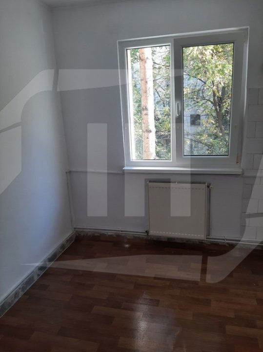 Apartament 3 camere, etaj intermediar, zona Grigore Alexandrescu