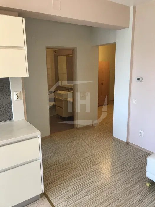 Apartament 2 camere, semidecomandat, parcare, Buna Ziua