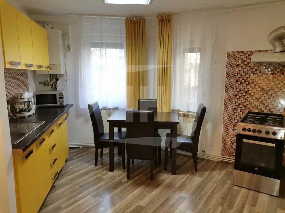 Apartament 2 camere decomandate, 44mp, balcon inchis, zona Pietei Marasti!