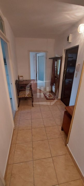 Apartament cu 2 camere | decomandat | etaj 2 | zona Piata Marasti