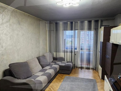 Apartament 3 camere decomandat, etaj intermediar, zona Ion Mester