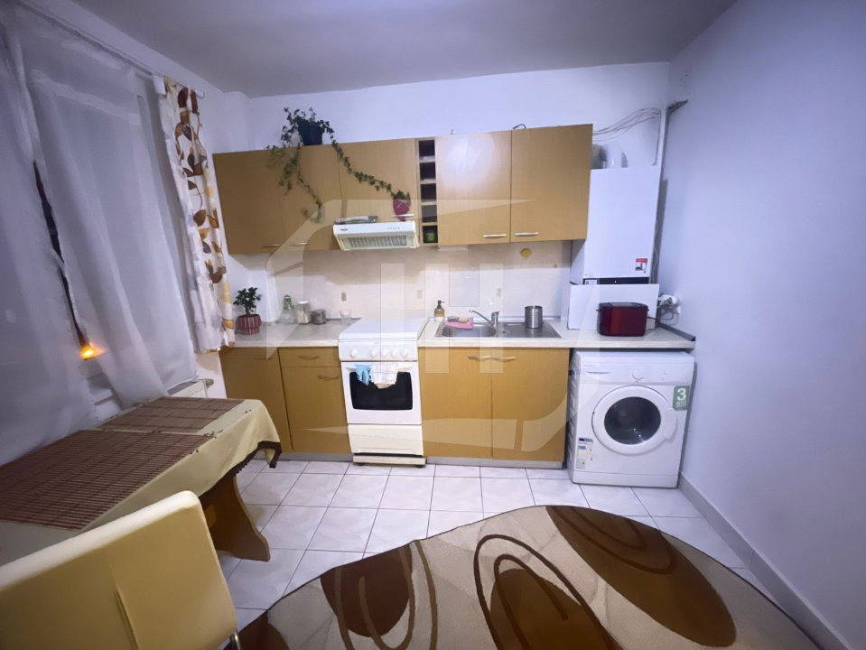 Apartament 1 camera, decomandat, etaj intermediar, zona Liviu Rebreanu.