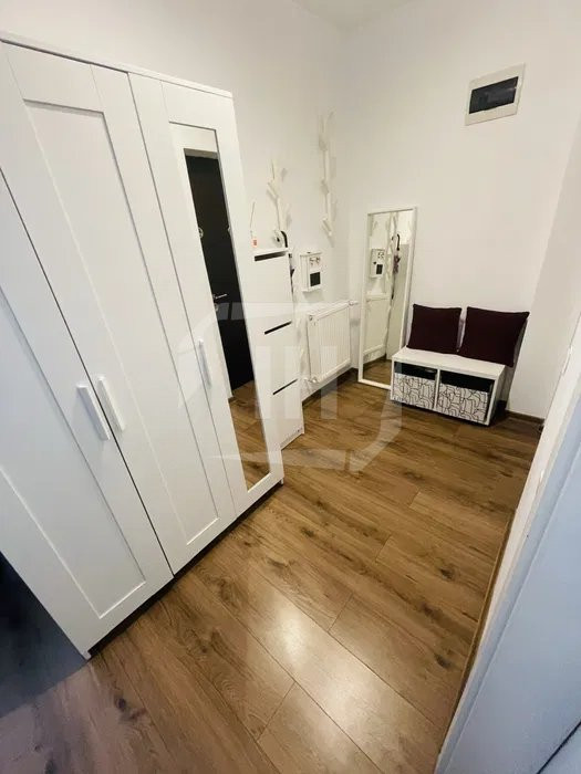 Apartament 2 camere, 50mp, et 3, bloc nou, parcare, boxa! 