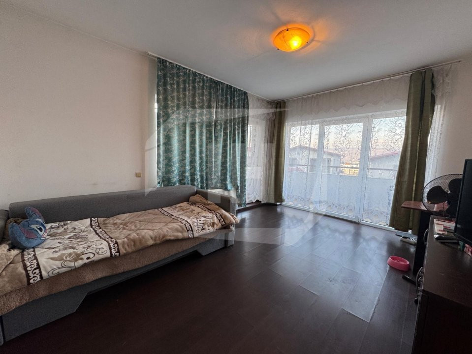 Apartament cu 2 camere, decomandat, etaj 1, terasa