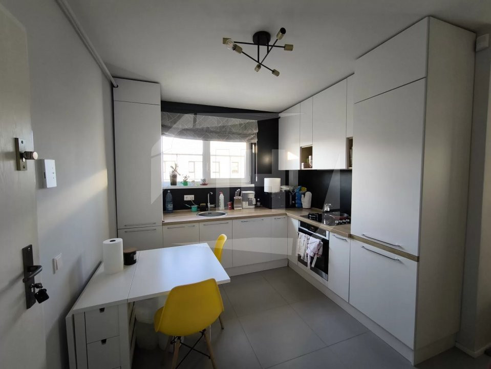 Apartament 2 camere ,modern,  decomandat, parcare, zona Steindhart