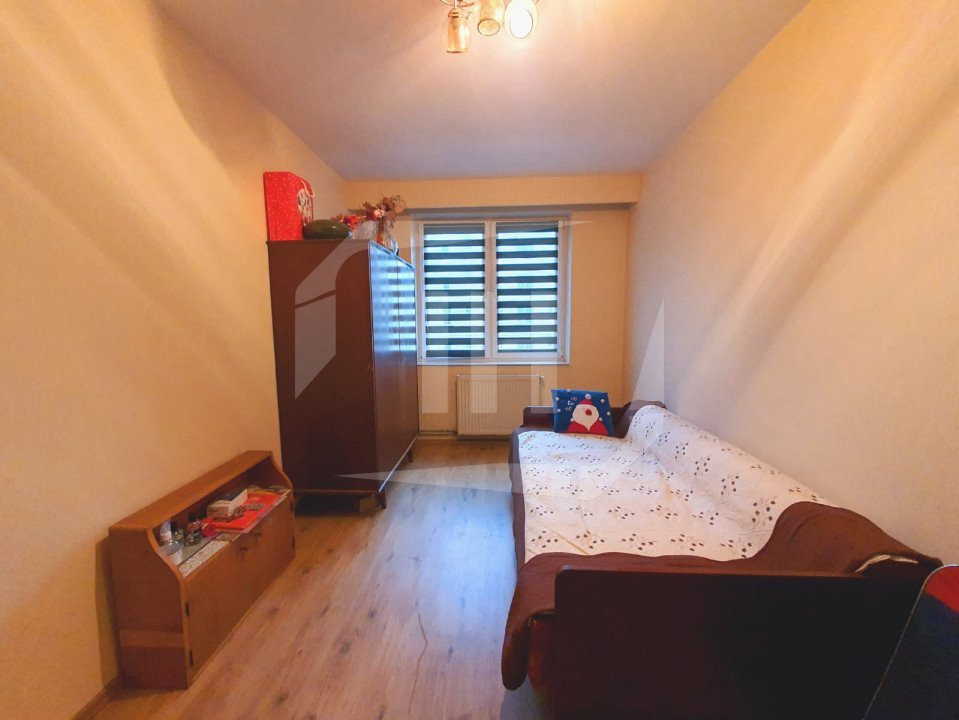 Apartament cu 3 camere decomandat, etaj 1, cartier Gheorgheni