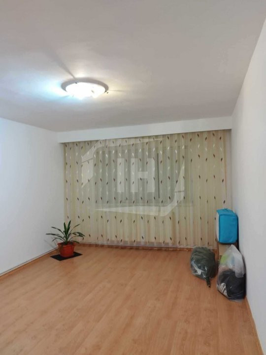 Apartament cu 2 camere decomandat | etaj 1 | zona Iulius Mall