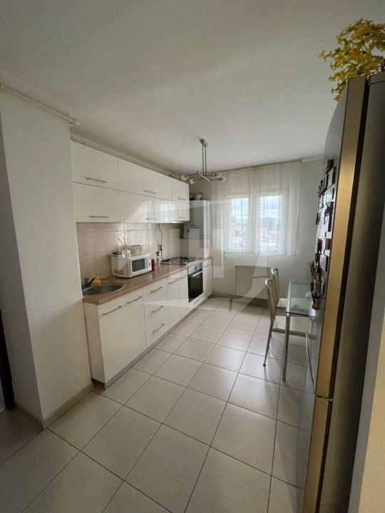 Apartament 2 camere decomandat, zona OMV Marasti