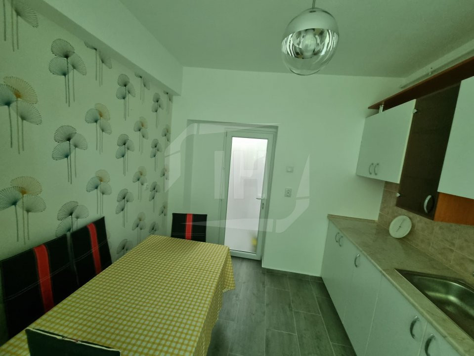 Apartament 2 camere, 60mp ,modern, decomandat, zona Parcului Babes