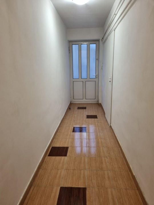 Apartament 3 camere cu gradina, zona Centrala - Parcul Cetatuia