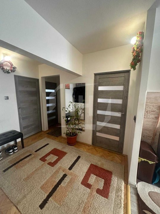 Apartament cu 3 camere, etaj 2, cartier Marasti