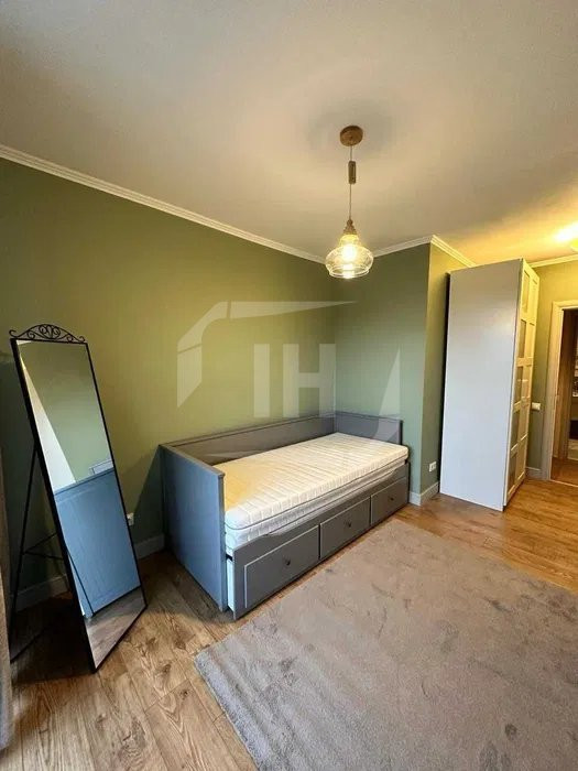 Apartament 3 camere, 2 niveluri,  modern, parcare, zona Piata Mihai Viteazu