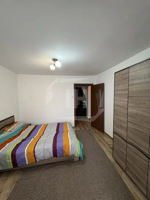 Apartament 2 camere, decomandat, Manastur zona Mehedinti