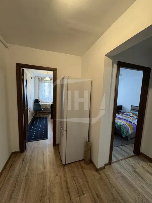 Apartament 2 camere, decomandat, Manastur zona Mehedinti