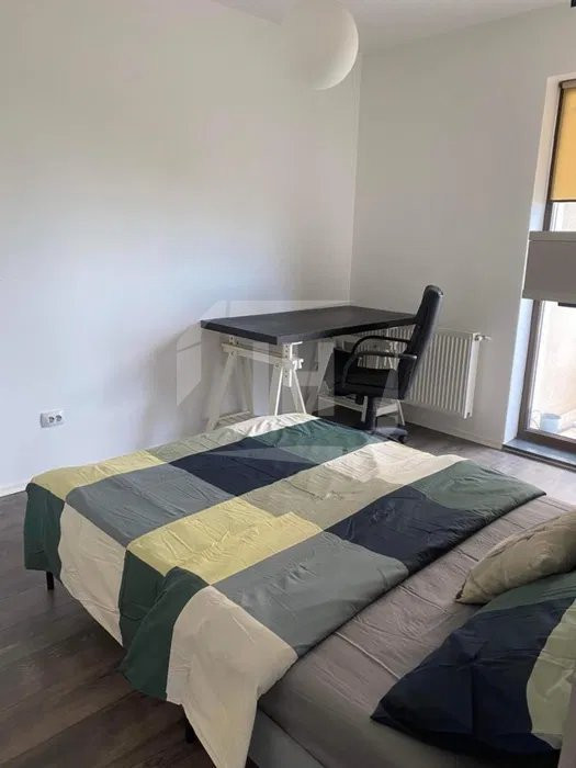 Apartament 3 camere, semidecomandat, parcare, zona Eugen Ionesco