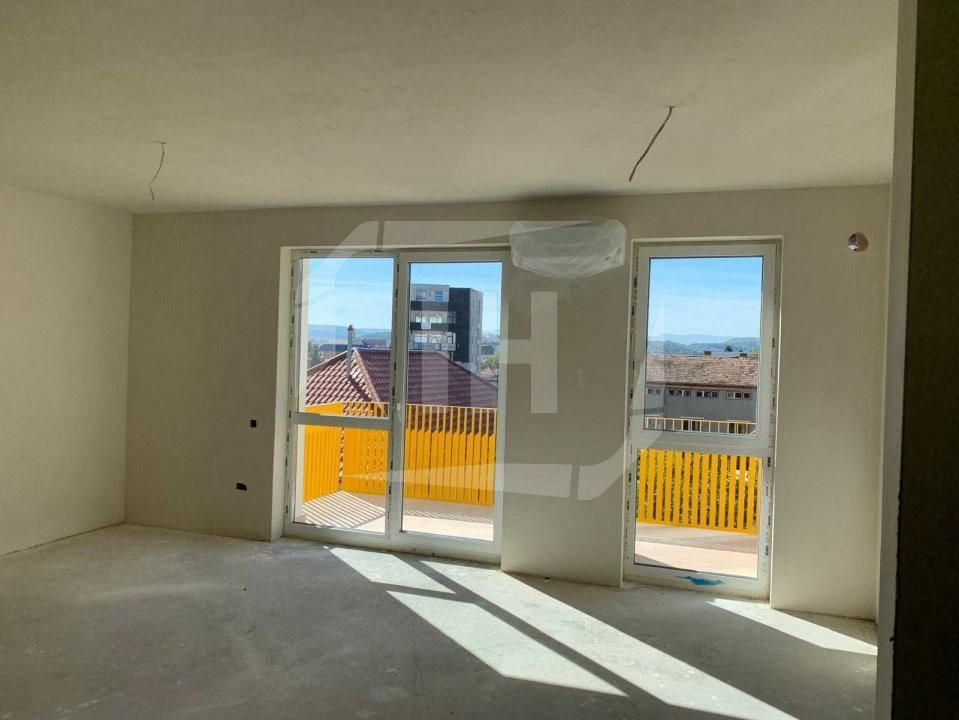 Apartament 3 camere, bloc nou, zona Oasului