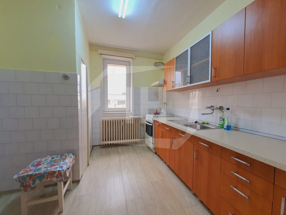 Apartament cu 2 camere, zona Iulius Mall