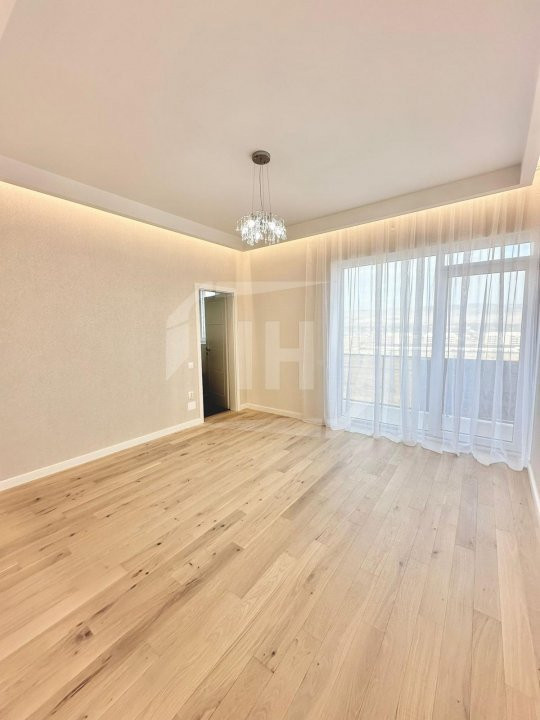 Penthouse 3 camere 90 mp utili, terase 30 mp,  panorama