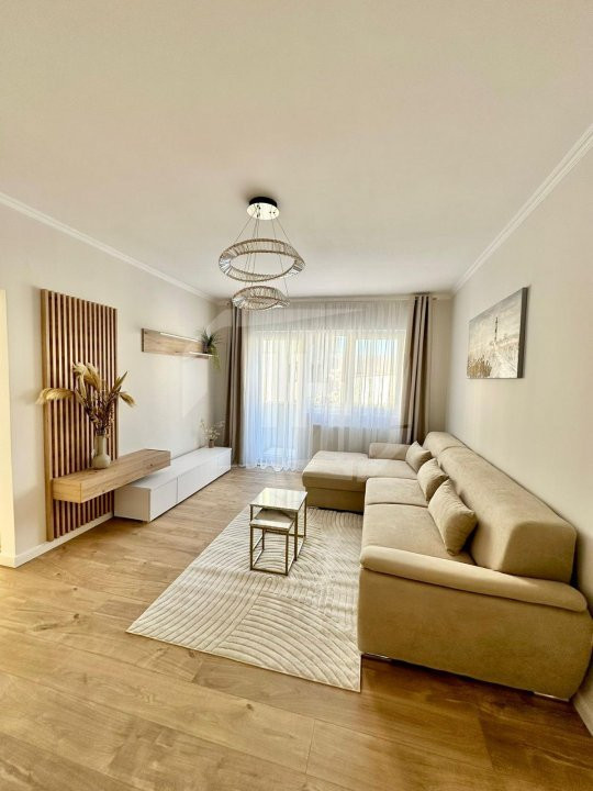 Apartament cu 2 camere, parcare, zona Urusagului