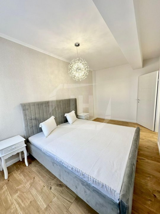 Apartament cu 2 camere, parcare, zona Urusagului