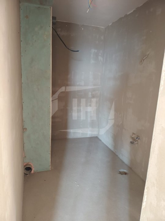 Apartament semifinisat, bloc nou, Gheorgheni