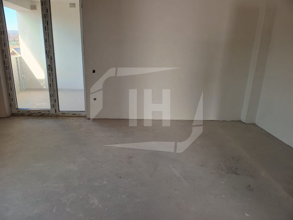 Apartament semifinisat, bloc nou, Gheorgheni