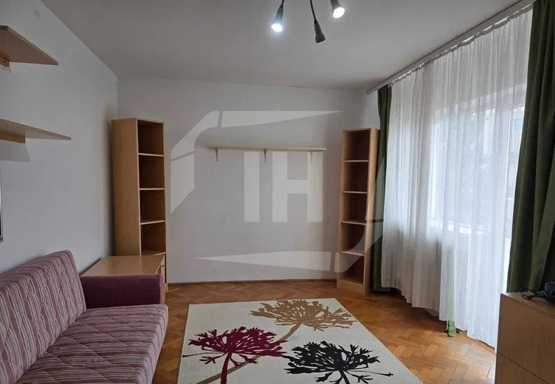 Apartament 2 camere, decomandat, Zorilor zona Lunii