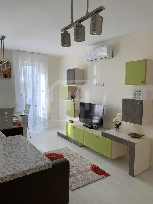 Apartament 3 camere, 60 mp, parcare, modern, zona Piata Abator