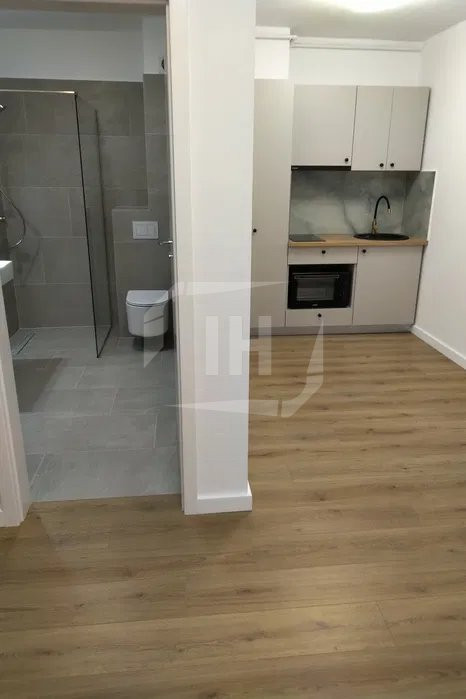 Apartament 2 camere decomandate si parcare cu CF