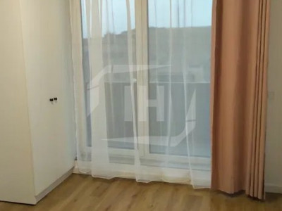 Apartament 2 camere decomandate si parcare cu CF