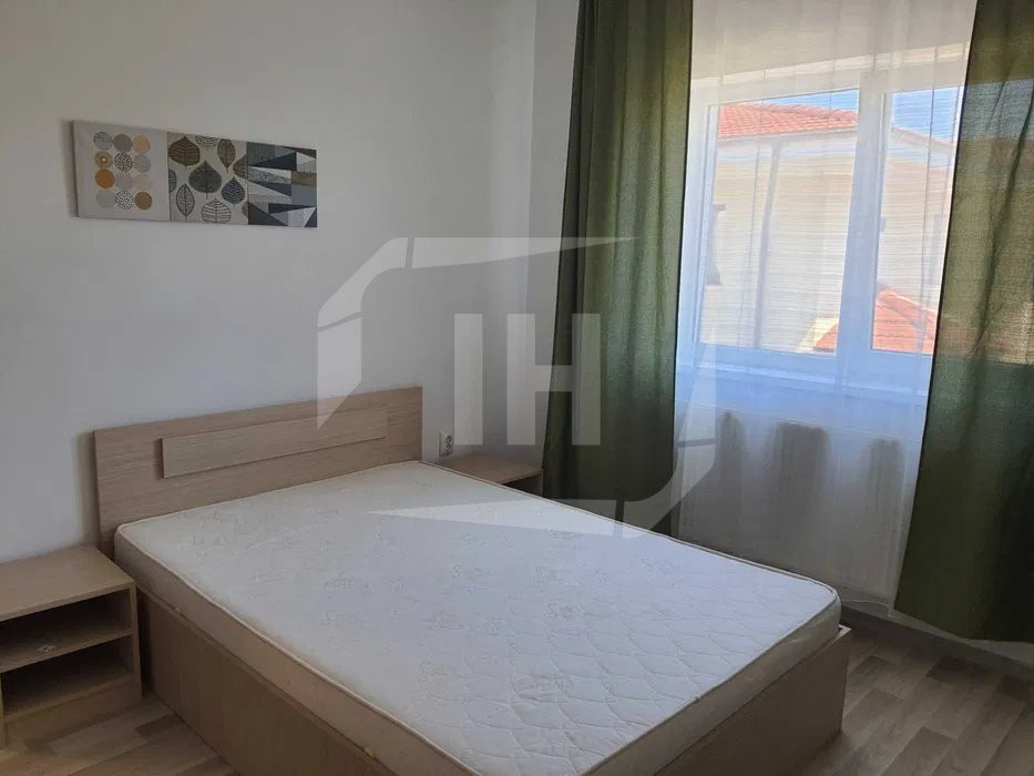 Apartament 2 camere, decomandat, parcare, Buna Ziua